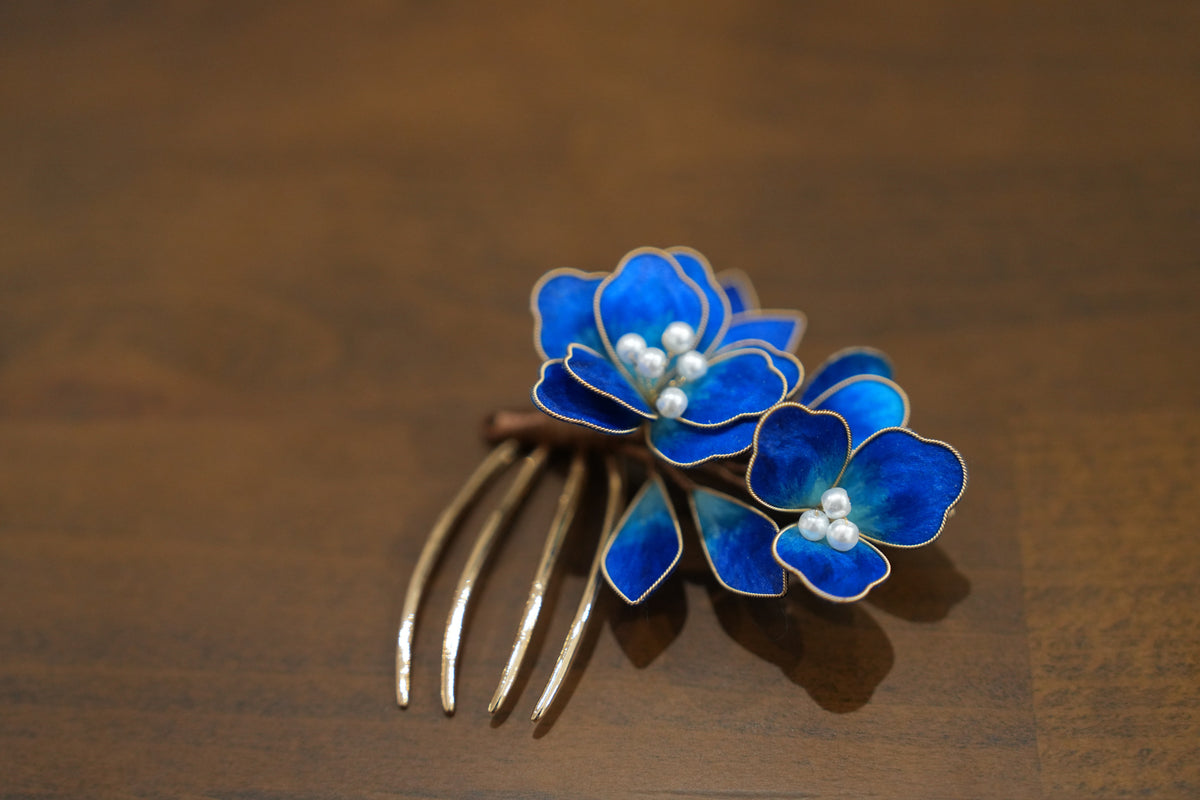 【本絹・真鍮】手仕事の蒼花ヘアコーム｜ロイヤルブルーパーツ・和装洋装髪飾り