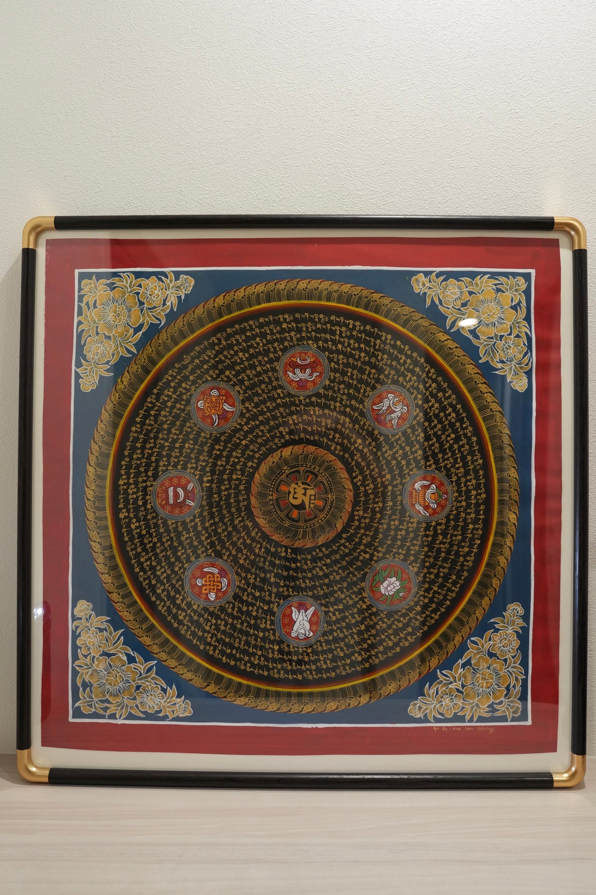 【ネパール直輸入・肉筆原画】マントラ 曼荼羅（マンダラ）タンカ – 宇宙の真理と八吉祥が導く浄化のアート（専用額縁プレゼント）