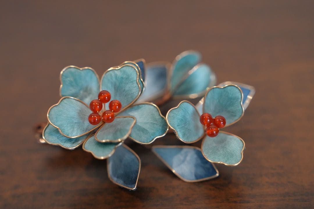 天然本絹 翡翠色の花 ヘアクリップ 点翠風 纏花 9cm 髪飾り成人式 夏祭