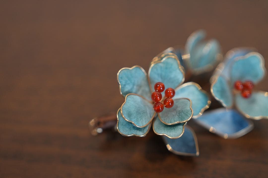 天然本絹 翡翠色の花 ヘアクリップ 点翠風 纏花 9cm 髪飾り成人式 夏祭