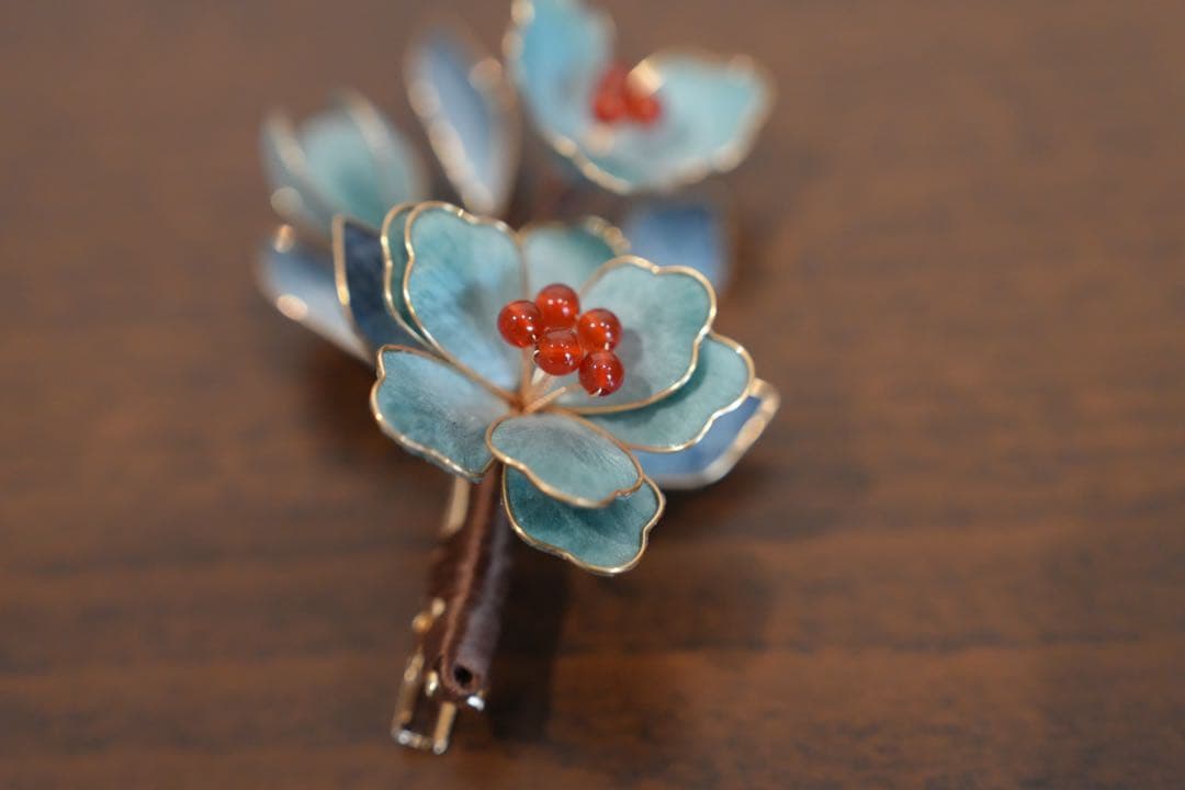 天然本絹 翡翠色の花 ヘアクリップ 点翠風 纏花 9cm 髪飾り成人式 夏祭